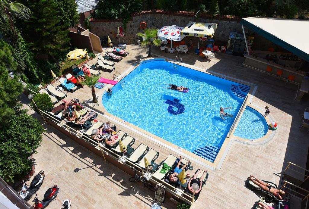 Отель Park (adults Only) 2*